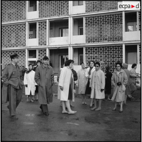 Maison Blanche. Les stagiaires des équipes médico-sociales itinérantes (EMSI).
