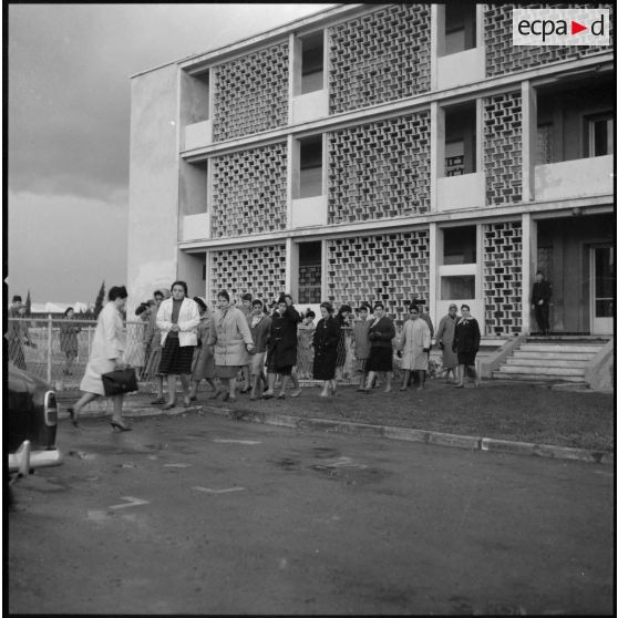 Maison Blanche. Les stagiaires des équipes médico-sociales itinérantes (EMSI).