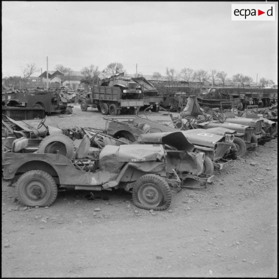 Rouïba. Etablissement régional du matériel (ERM). Parc des véhicules accidentés.