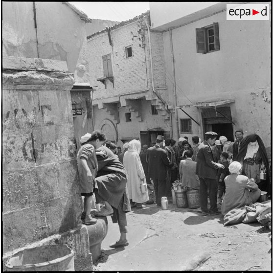 Quartier et marché israélite de Constantine [Légende d'origine].
