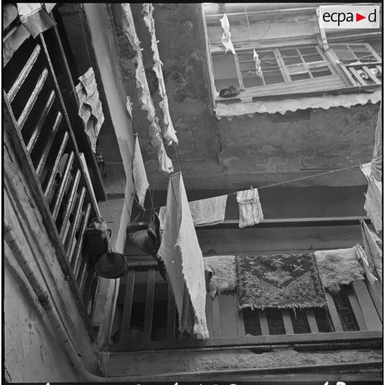 Quartier israélite de Constantine [Légende d'origine].