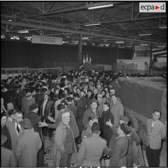Maison Carrée. Etablissements régionaux du matériel (ERM) d'Alger. Visite des installations.