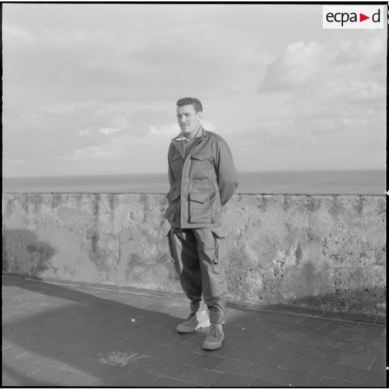 Portrait d'un algérien rallié à la France.