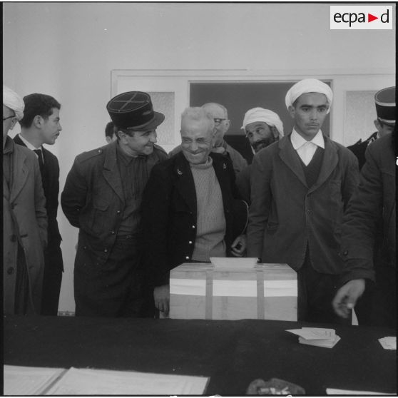 Lamoriciere. Référendum sur l'autodétermination. Bureau de vote.