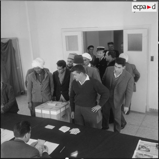 Lamoriciere. Référendum sur l'autodétermination. Bureau de vote.