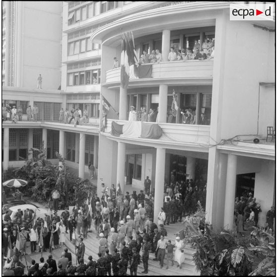 Manifestation au forum d’Alger. [Description en cours]