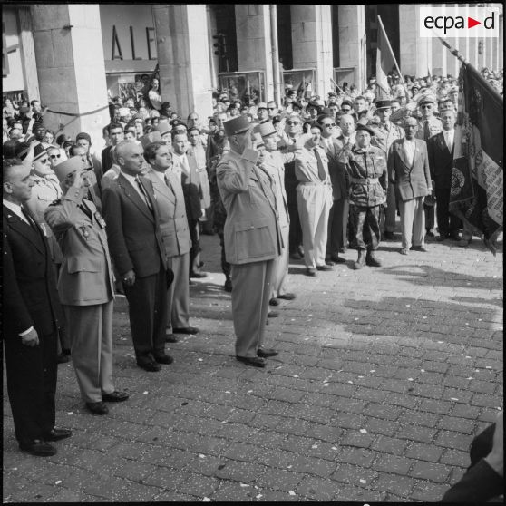 Le général de Gaulle à Bône. [Description en cours]