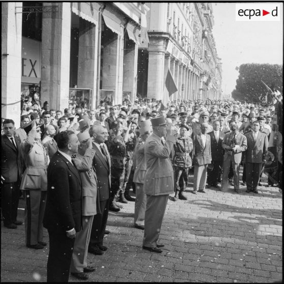 Le général de Gaulle à Bône. [Description en cours]