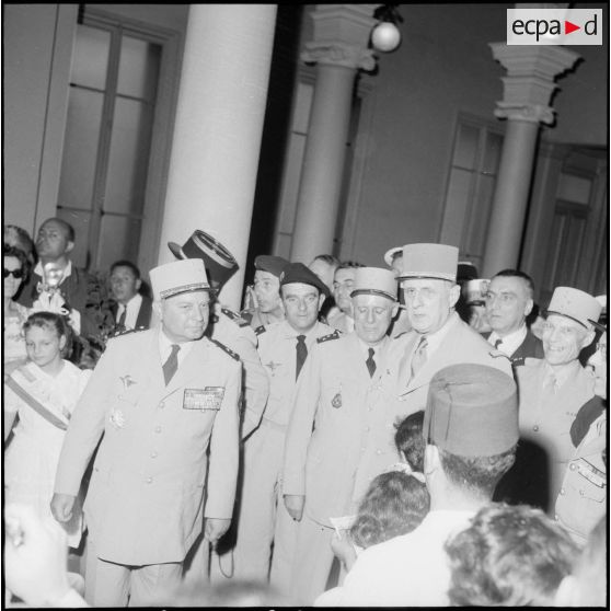 Le général de Gaulle à Bône. [Description en cours]