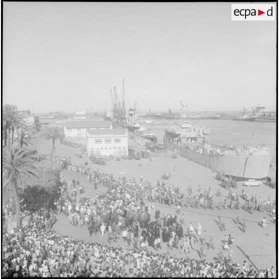 Le général de Gaulle à Bône. [Description en cours]