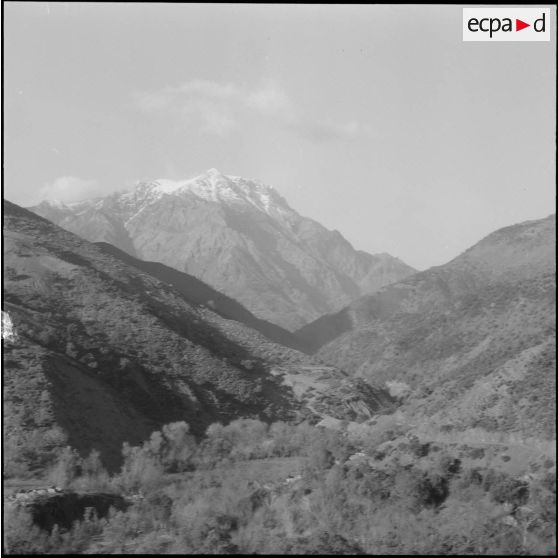 Poste d'Agmoune. 5e compagnie du 57e régiment d'infanterie (RI). Des  montagnes.