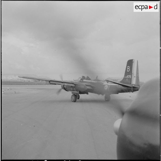 Le groupe Guyenne. Avant le décollage : essai des moteurs.