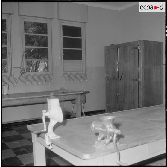 Sidi Ferruch. Colonie de vacances pour les orphelins des anciens prisonniers de guerre. Cuisine.