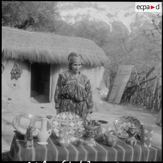 Tassala . L'artiste derrière ses oeuvres.