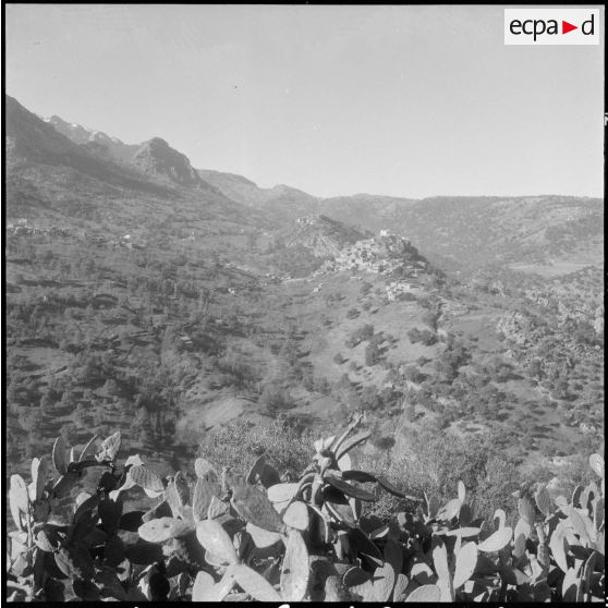 Village kabyle près d'Agouni Gueghrane.