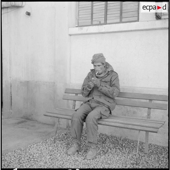 Portrait d'un adjudant rebelle capturé sur le barrage marocain.