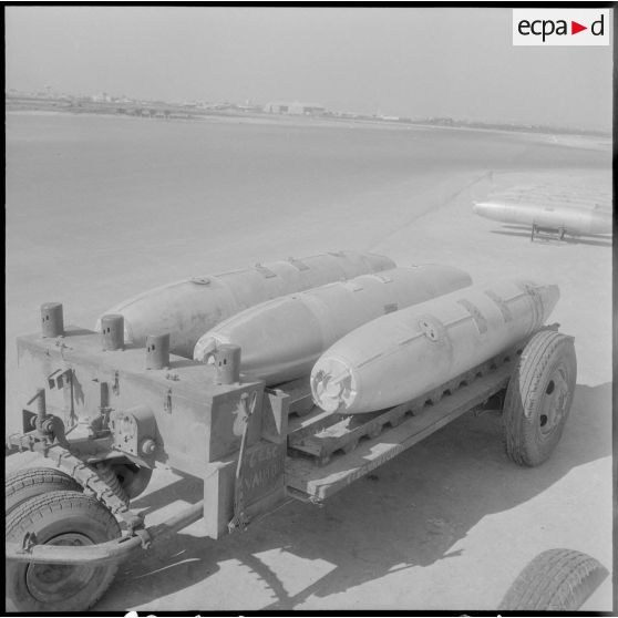 Maison Blanche. Groupe Guyenne. Préparation des bombes.