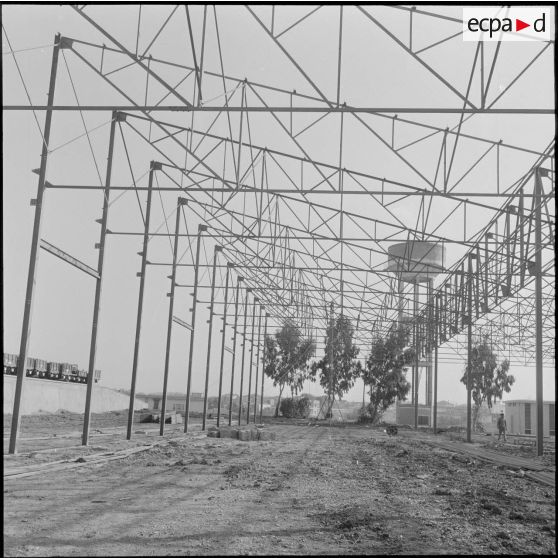 Maison Carrée. Etablissement régional du matériel (ERM). Ensemble des constructions.