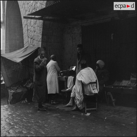 Constantine. Mode de vie dans la casbah.