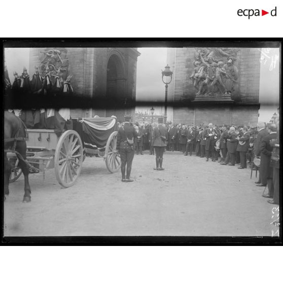 Translation des cendres de Rouget de l'Isle. Pendant la Marseillaise. [légende d'origine]