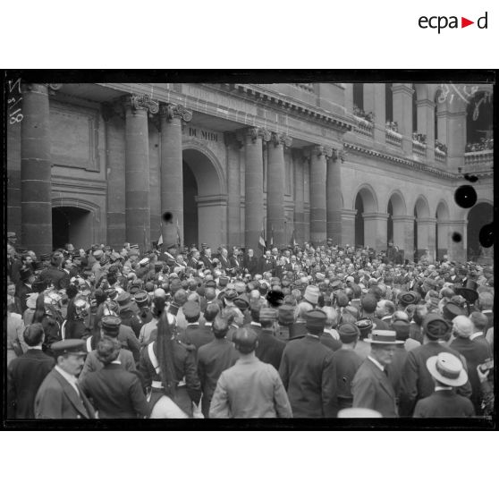 Translation des cendres de Rouget de l'Isle. Discours de M. Poincaré (Invalides). [légende d'origine]