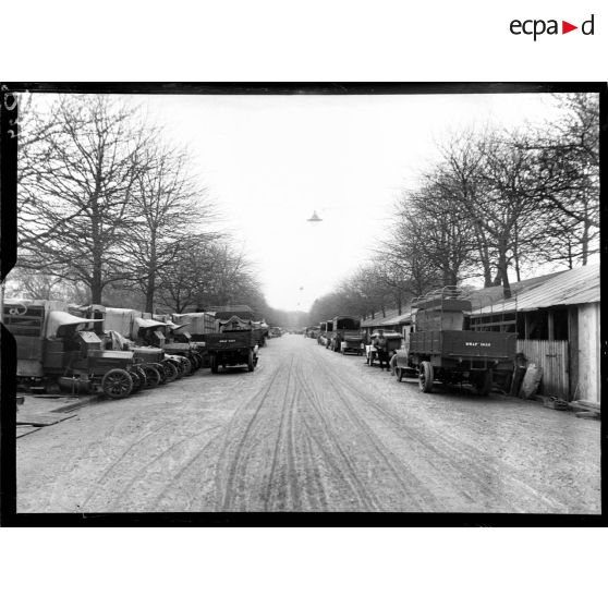 L'école des chauffeurs à Boulogne-sur-Seine. [légende d'origine]