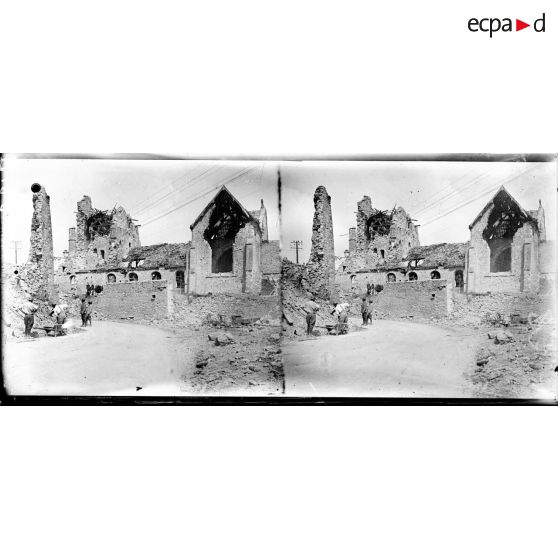 L'église de Chamery. [légende d'origine]