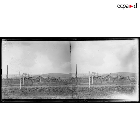 Les ruines de l'ancien hôpital d'évacuation de Bouleuse. [légende d'origine]