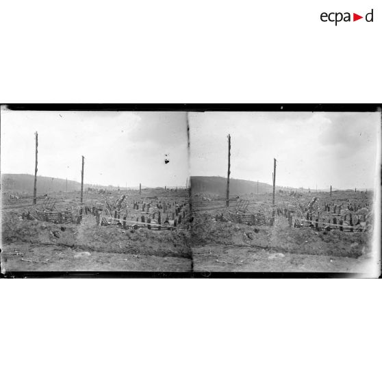 Les ruines de l'ancien hôpital d'évacuation de Bouleuse. [légende d'origine]