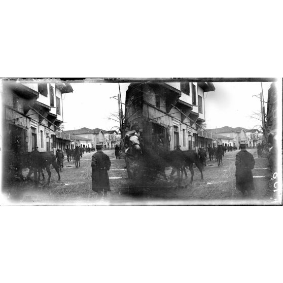 Une rue de Mersina. [légende d'origine]