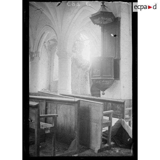 Paissy. Aisne. Intérieur de l'église. [légende d'origine]