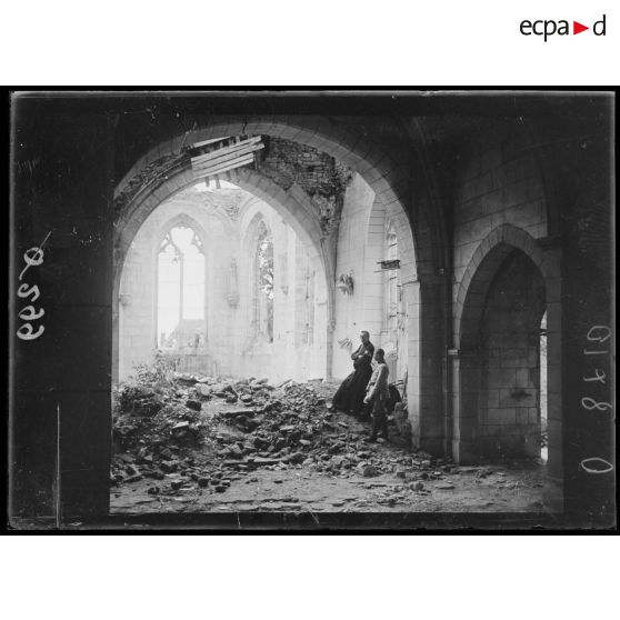 Craonnelle. Aisne. L'église, intérieur. [légende d'origine]