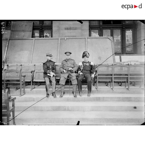 Portrait des chefs de musique du festival des Trois Gardes. [légende d'origine]