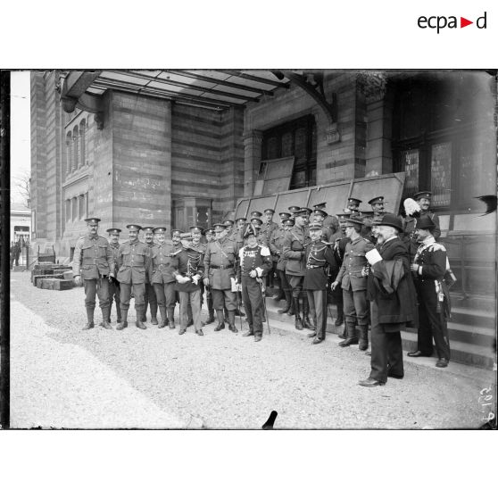 Les chefs de musique du festival des Trois Gardes, [légende d'origine]
