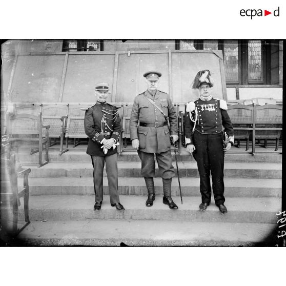 Portrait des chefs de musique du festival des Trois Gardes. [légende d'origine]