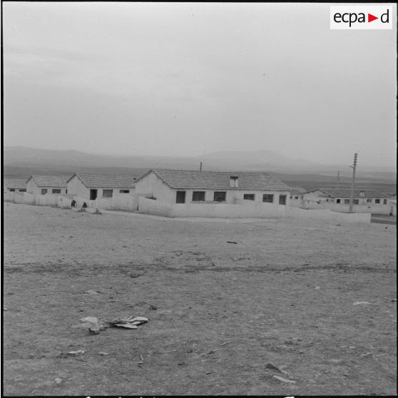 Mechta Kebira. 60 maisons en construction.