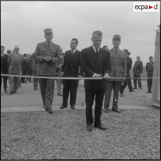 Kouba. Inauguration par Jean Chapel du foyer des jeunes travailleurs.