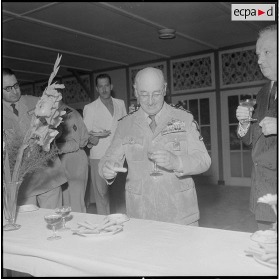 Le général Gambiez..