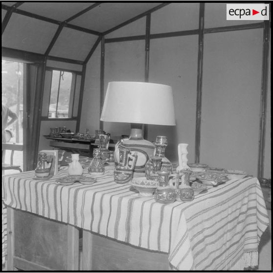 Poteries à la section administrative spécialisée (SAS) de Sidi Ali Bounab.