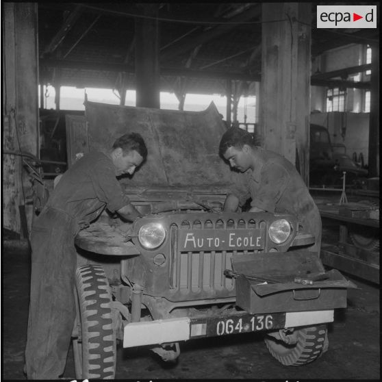 79e compagnie de réparation divisionnaire (CRD) à Oran.