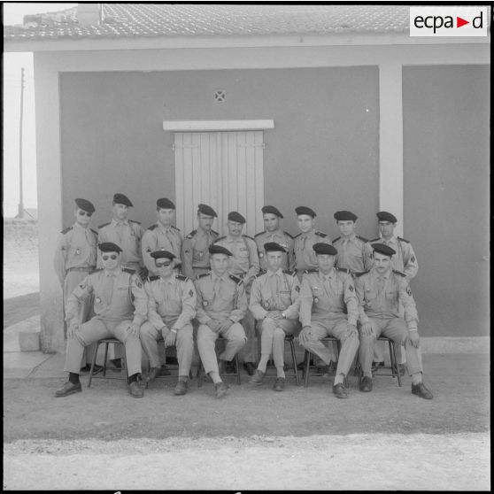 Le personnel du 12e bataillon d'infanterie (BI).