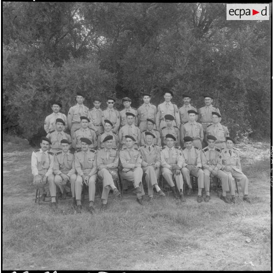 Le personnel du 12e bataillon d'infanterie (BI).