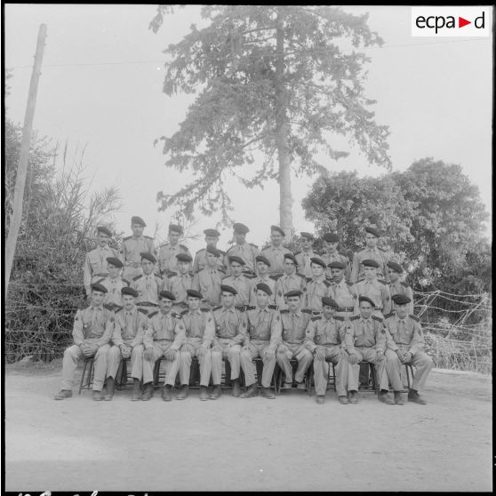Le personnel du 12e bataillon d'infanterie (BI).