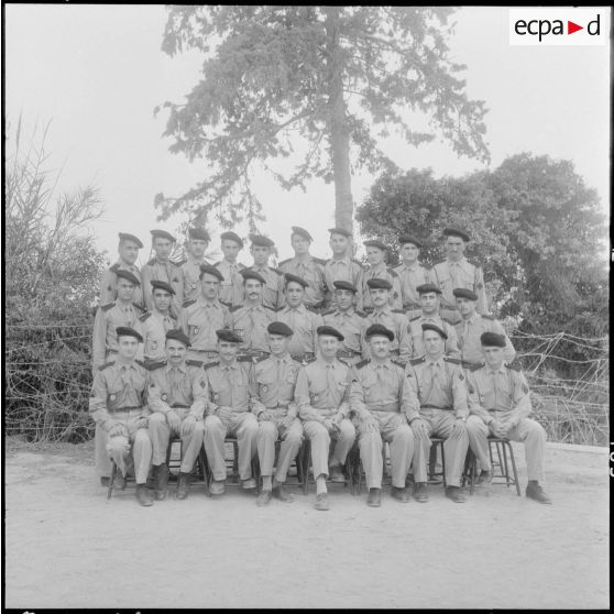 Le personnel du 12e bataillon d'infanterie (BI).