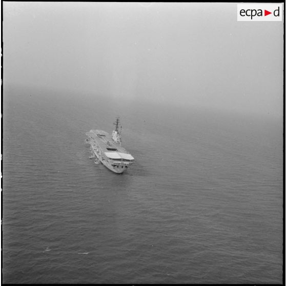 L'arromanches" au mouillage.