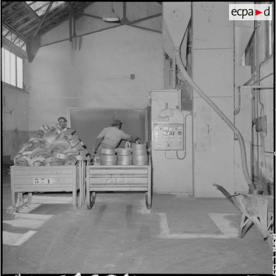 Atelier de grenaillage.