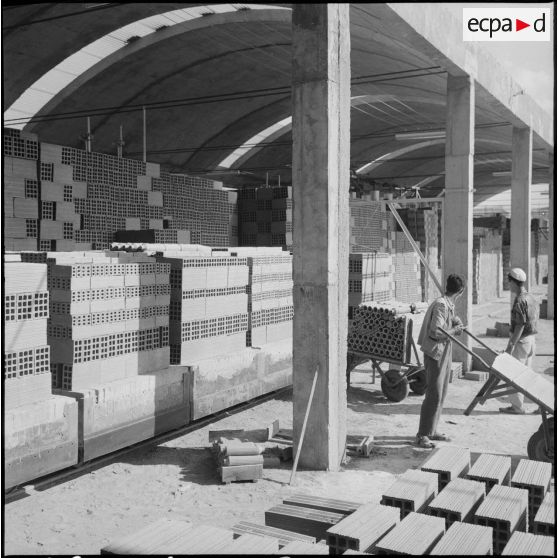 La Socalflux, fabrique de briques.