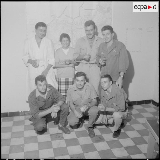 Pot en honneur de la prise de commandement d'un capitaine.