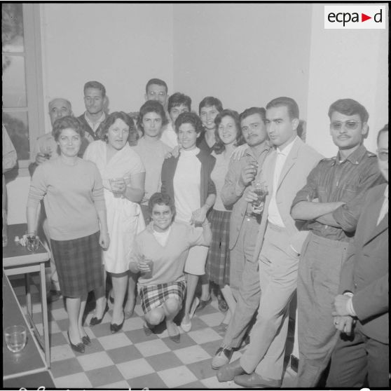 Pot en honneur de la prise de commandement d'un capitaine.