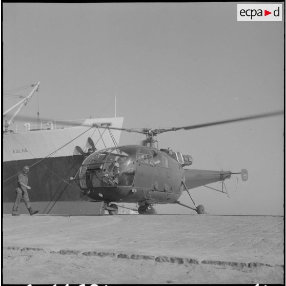 L'Alouette III, vient de se poser.